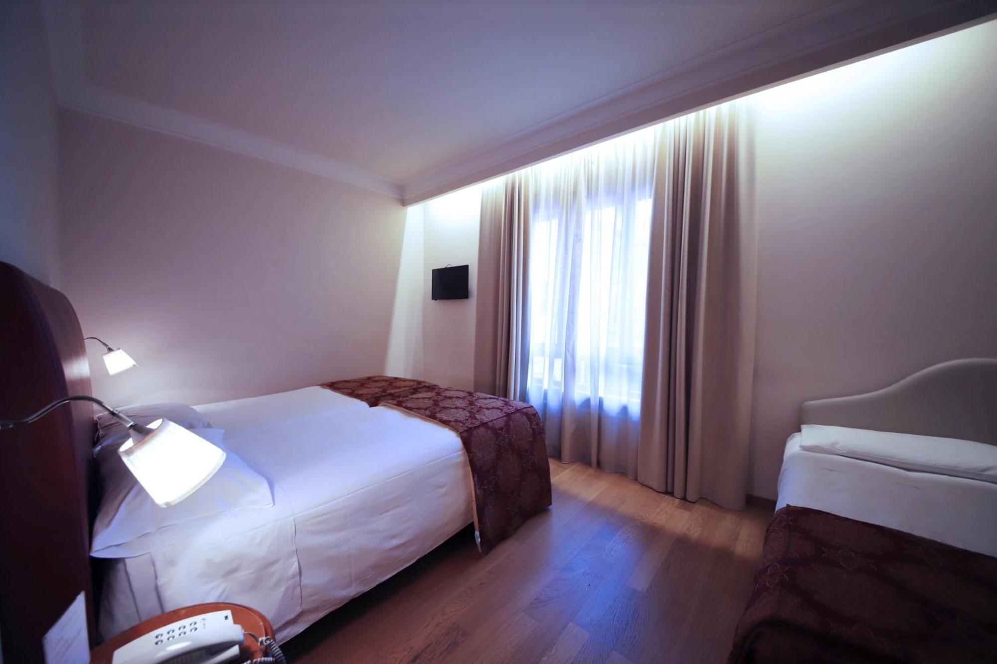 Monica Hotel Fiera Pregnana Milanese Zewnętrze zdjęcie