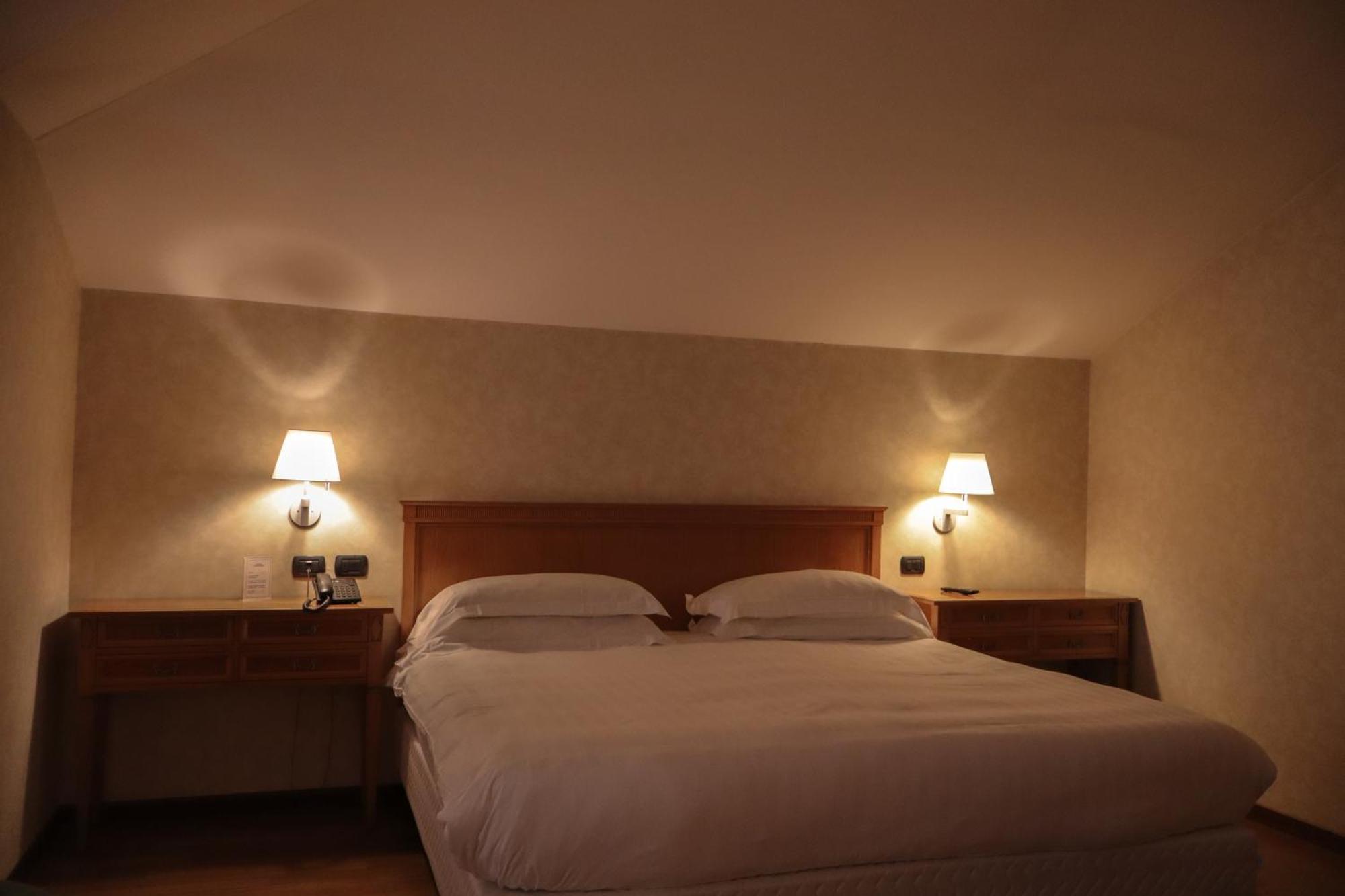 Monica Hotel Fiera Pregnana Milanese Zewnętrze zdjęcie