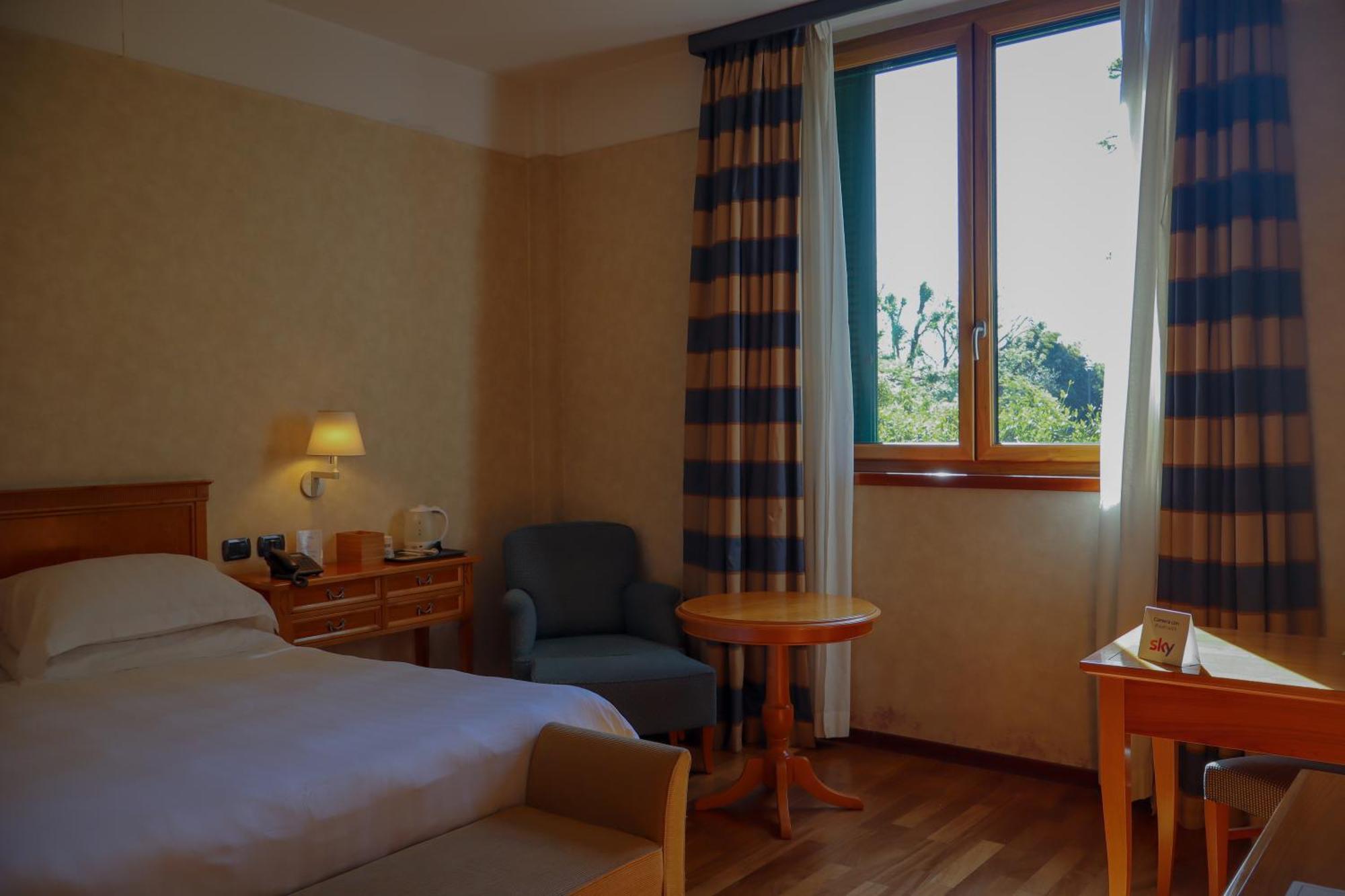 Monica Hotel Fiera Pregnana Milanese Zewnętrze zdjęcie