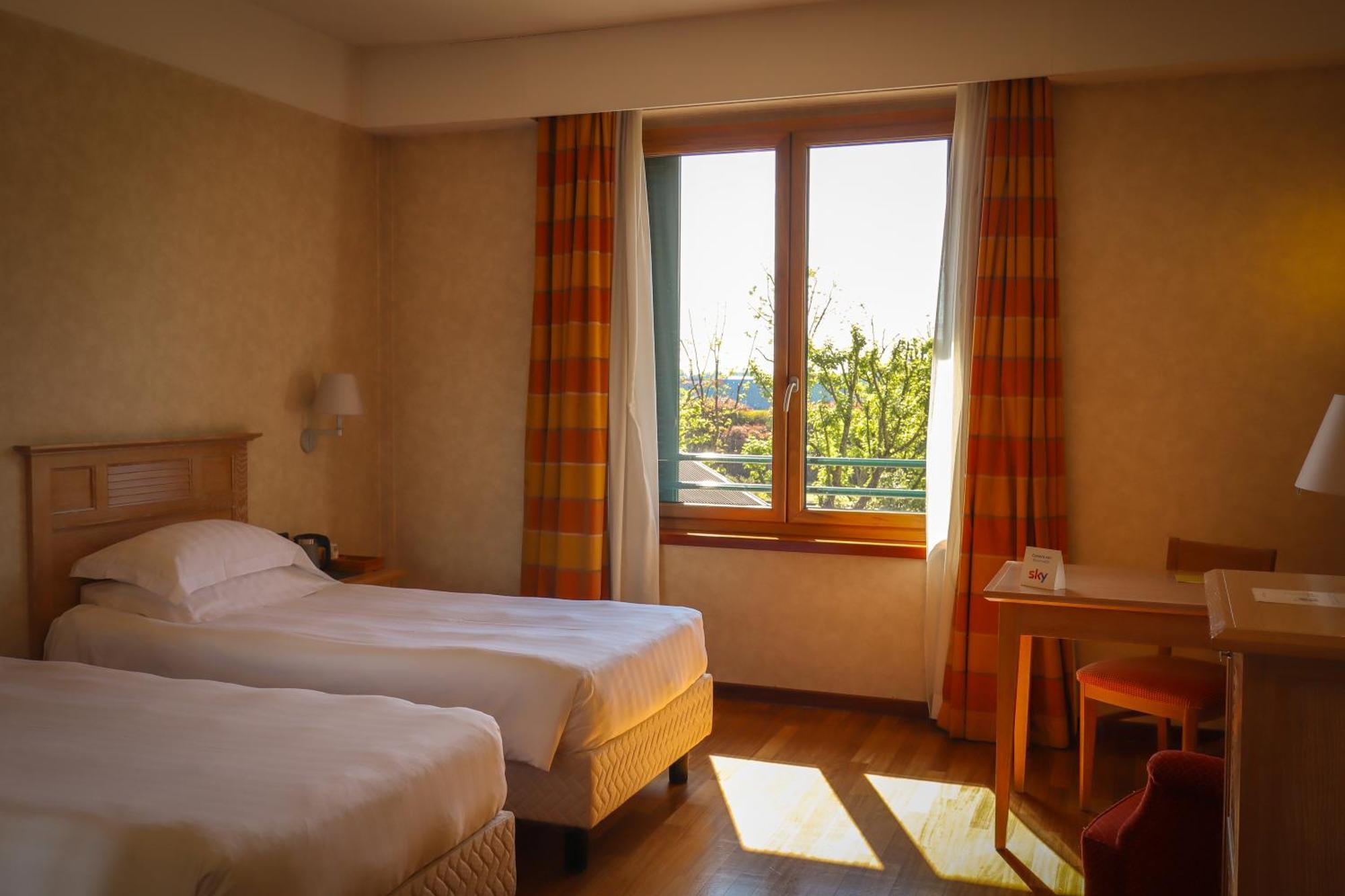 Monica Hotel Fiera Pregnana Milanese Zewnętrze zdjęcie